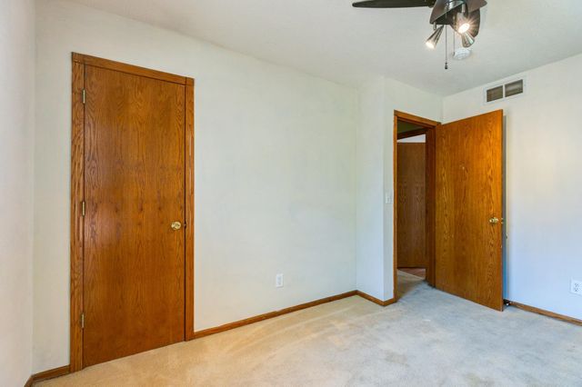 321 E Minneapolis Ave, Salina, KS 67401