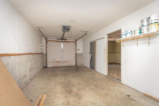 321 E Minneapolis Ave, Salina, KS 67401