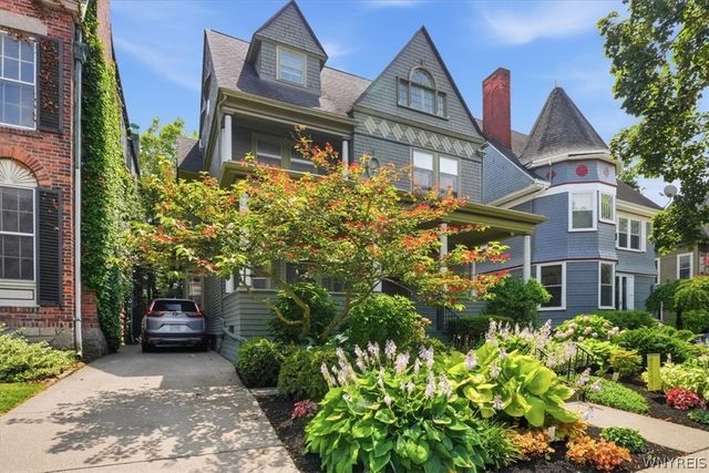 36 Hodge Avenue, Buffalo, NY 14222