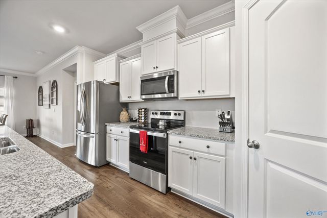 101 Dockview Circle, Meridianville, AL 35759