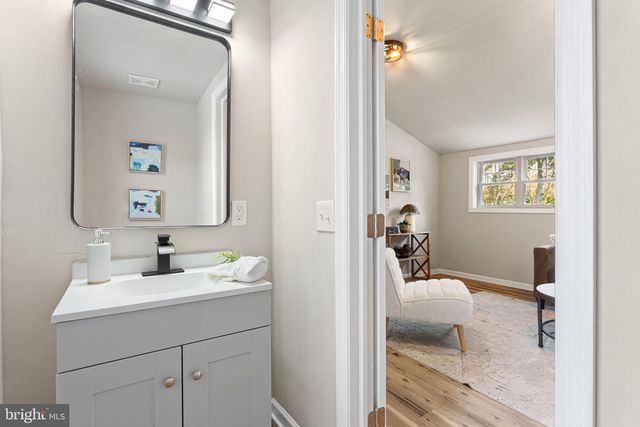 595 CHURCH RD, Sewell, NJ 08080