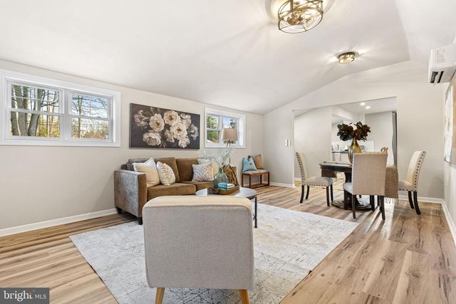 595 CHURCH RD, Sewell, NJ 08080