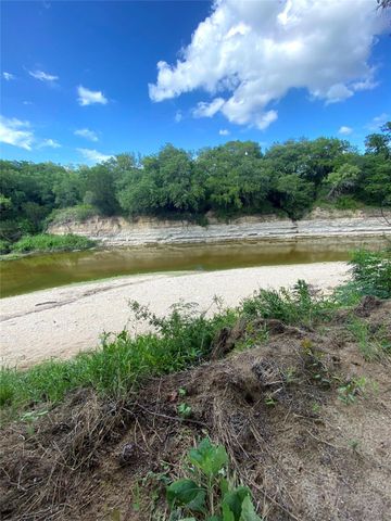1975 Buffalo Creek DR, Evant, TX 76525