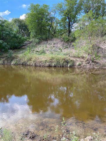 1975 Buffalo Creek DR, Evant, TX 76525