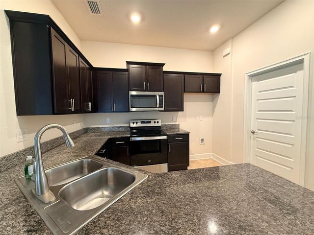 910 HUDSON VALLEY DRIVE, Kissimmee, FL 34759