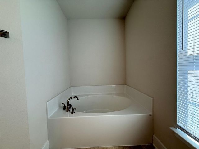 910 HUDSON VALLEY DRIVE, Kissimmee, FL 34759