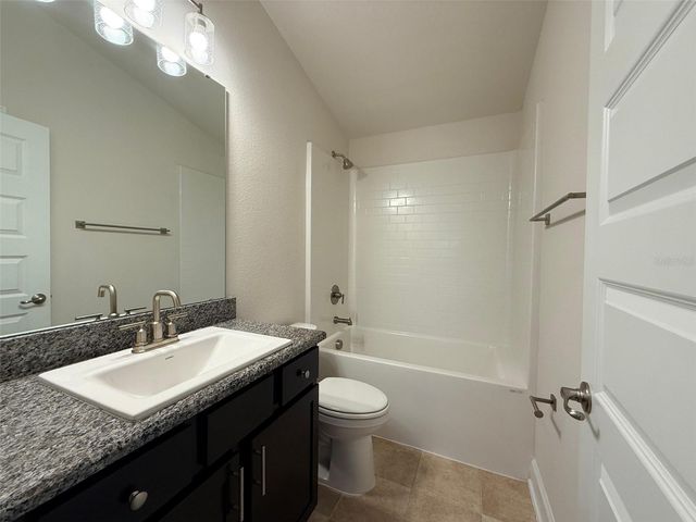 910 HUDSON VALLEY DRIVE, Kissimmee, FL 34759