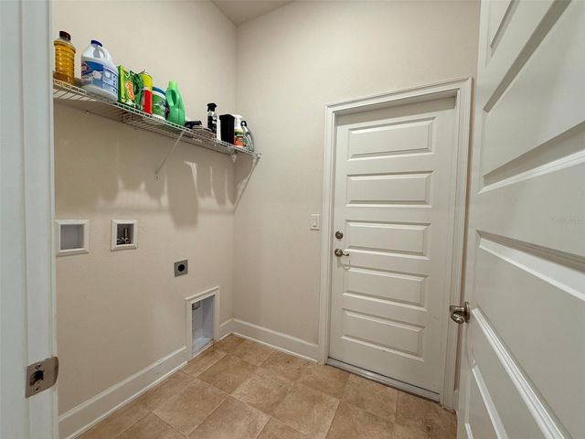 910 HUDSON VALLEY DRIVE, Kissimmee, FL 34759