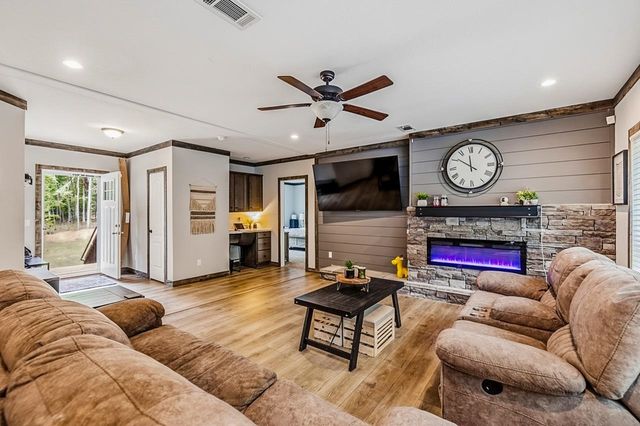 3849 Buffalo-West Springs Highway, Jonesville, SC 29353