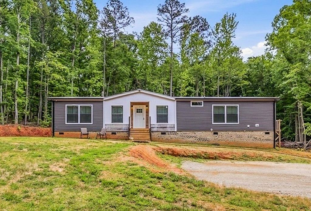3849 Buffalo-West Springs Highway, Jonesville, SC 29353