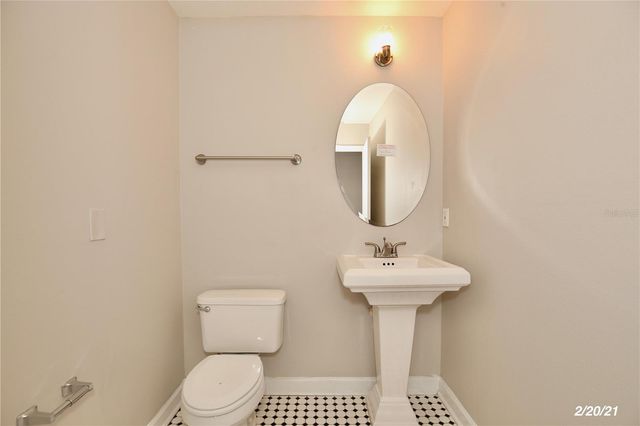 2071 DIXIE BELLE DRIVE 2071D, Orlando, FL 32812
