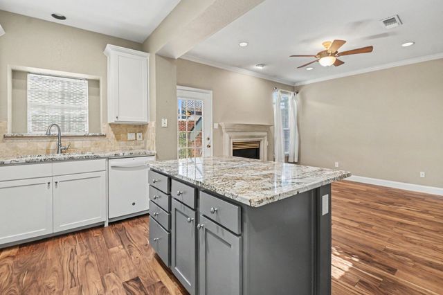 18240 Midway Road 1602, Dallas, TX 75287