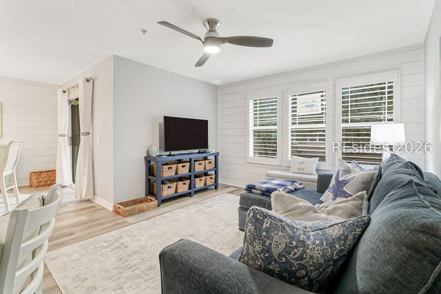 80 Paddle Boat Ln Apt 1004, Hilton Head Island, SC 29928