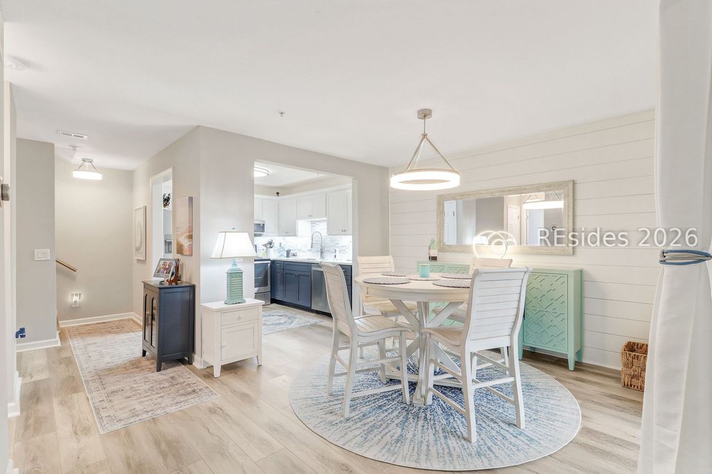 80 Paddle Boat Ln Apt 1004, Hilton Head Island, SC 29928