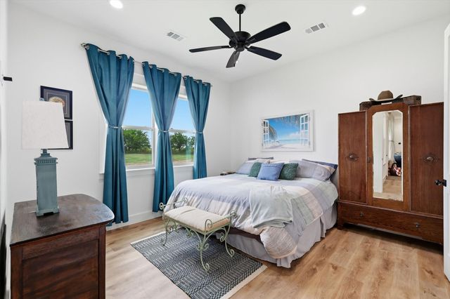 460 Valhalla Court, Gordonville, TX 76245