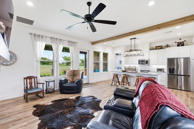 460 Valhalla Court, Gordonville, TX 76245