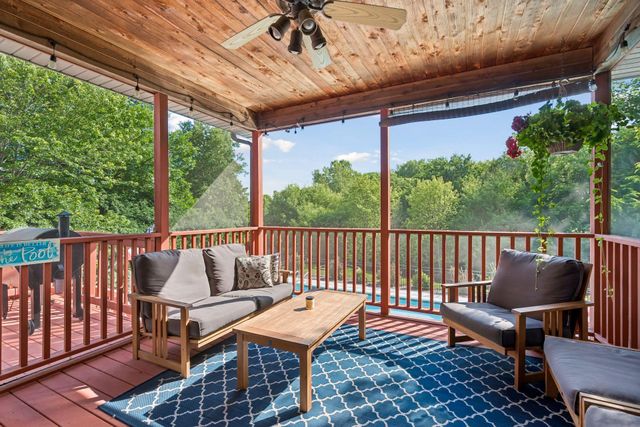 10531 Golden Eagle Trail, Woodbury, MN 55129
