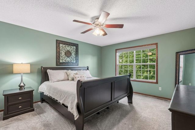 10531 Golden Eagle Trail, Woodbury, MN 55129