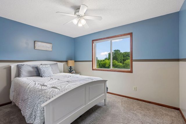 10531 Golden Eagle Trail, Woodbury, MN 55129