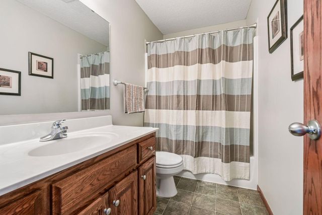 10531 Golden Eagle Trail, Woodbury, MN 55129
