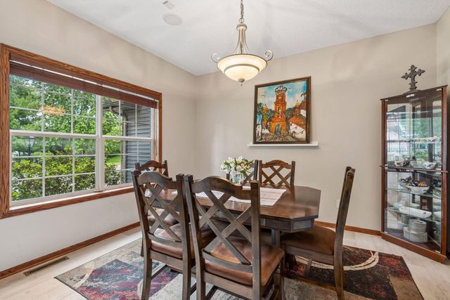 10531 Golden Eagle Trail, Woodbury, MN 55129
