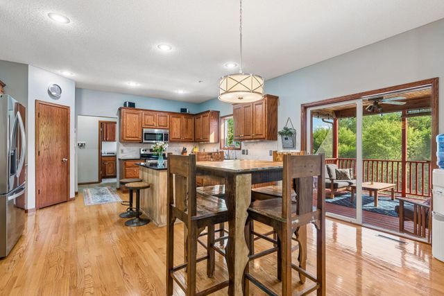 10531 Golden Eagle Trail, Woodbury, MN 55129
