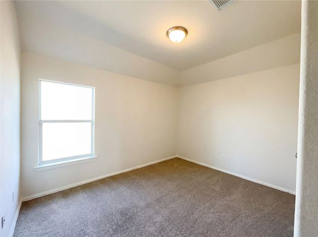 200 Rippling Creek Lane, Alvin, TX 77511