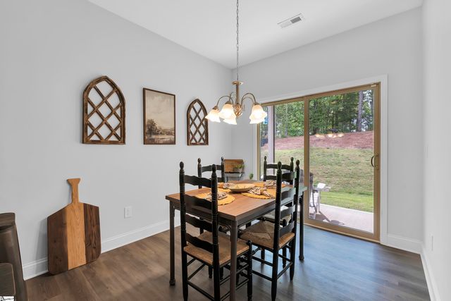 122 River Trace Loop, Simpsonville, SC 29680