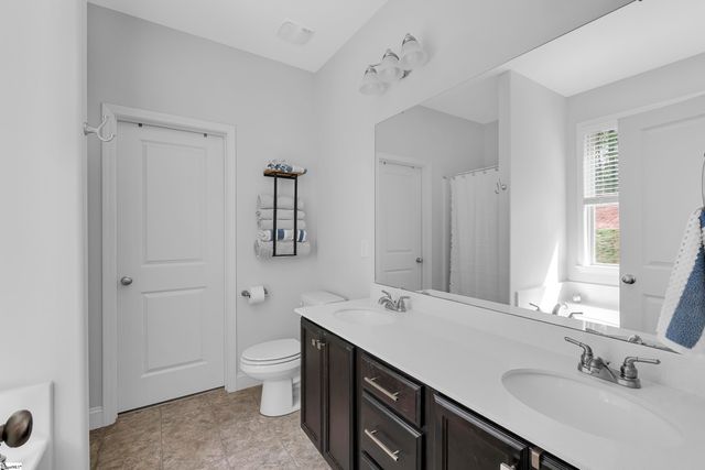 122 River Trace Loop, Simpsonville, SC 29680