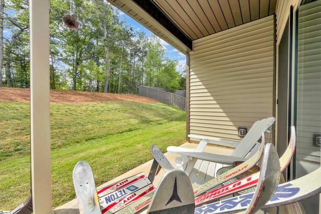 122 River Trace Loop, Simpsonville, SC 29680