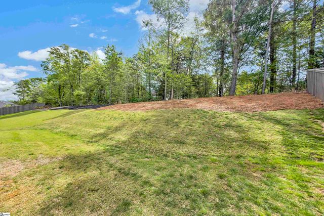 122 River Trace Loop, Simpsonville, SC 29680
