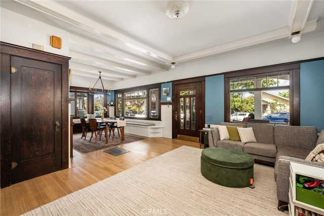 774 Gladys, Long Beach, CA 90804