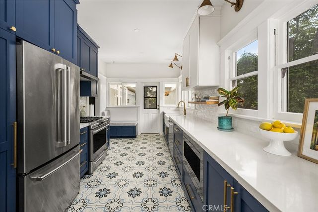 774 Gladys, Long Beach, CA 90804