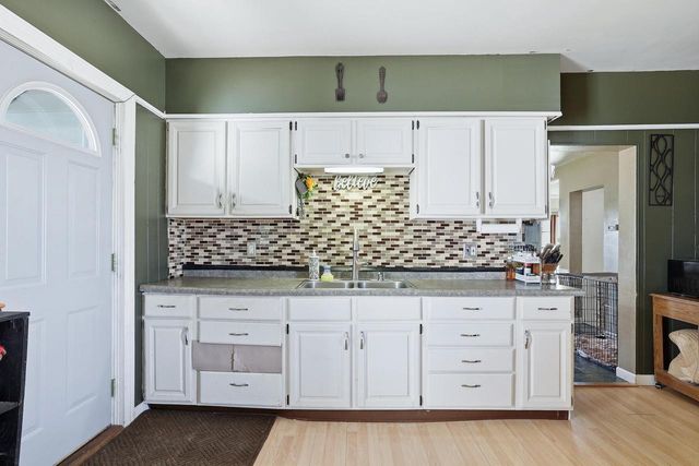 831 LINCOLN STREET, Wisconsin Rapids, WI 54494
