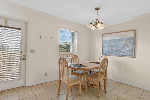 3025 Guildford B 3025, Boca Raton, FL 33434
