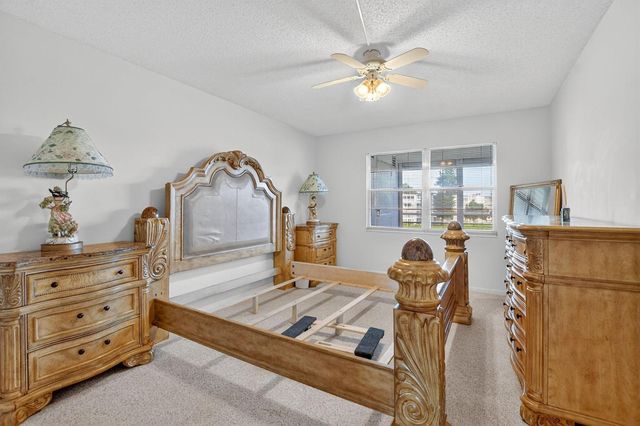 3025 Guildford B 3025, Boca Raton, FL 33434