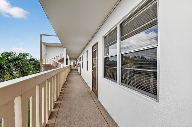 3025 Guildford B 3025, Boca Raton, FL 33434