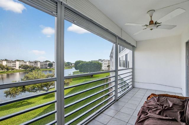 3025 Guildford B 3025, Boca Raton, FL 33434