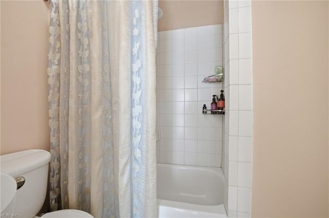 3520 Forest Glen RD, Virginia Beach, VA 23452