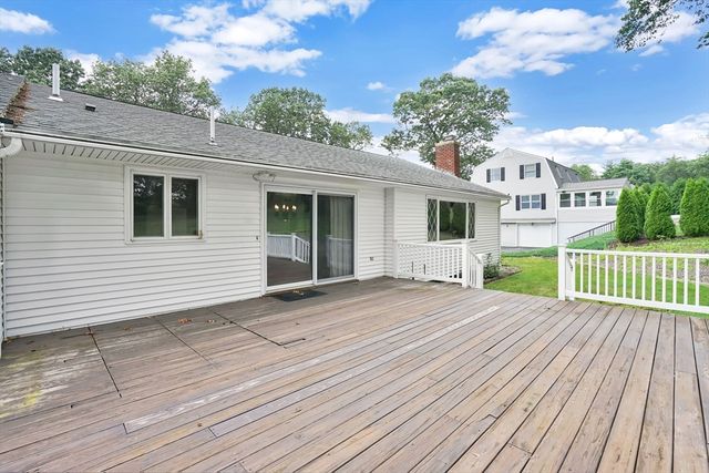 47 Americo St, Ludlow, MA 01056