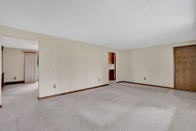 47 Americo St, Ludlow, MA 01056
