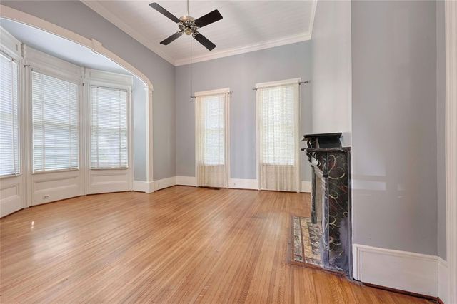 350 N Madison ST, La Grange, TX 78945