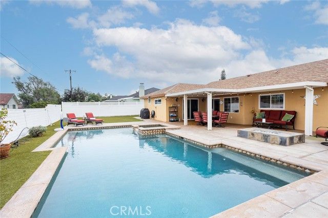 841 Rolling Hills, Fullerton, CA 92835