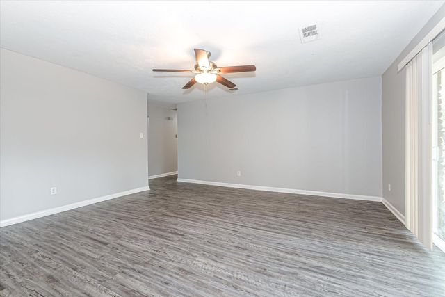 5106 Tavenor Lane, Houston, TX 77048