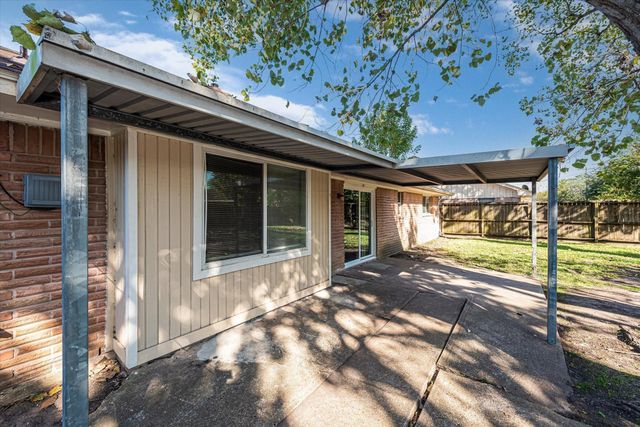 5106 Tavenor Lane, Houston, TX 77048
