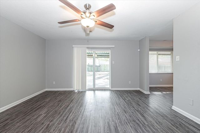 5106 Tavenor Lane, Houston, TX 77048