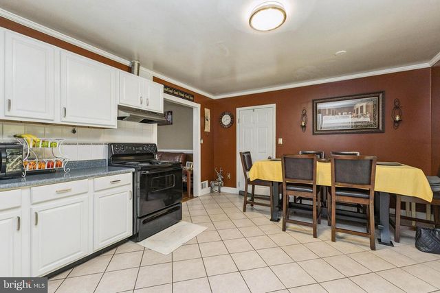 15209 CALEXICO LN, Woodbridge, VA 22193