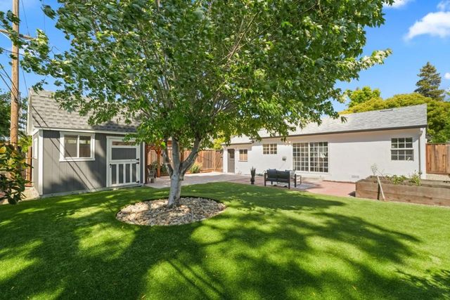 919 6th Avenue, Redwood City, CA 94063