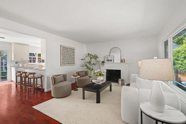 919 6th Avenue, Redwood City, CA 94063