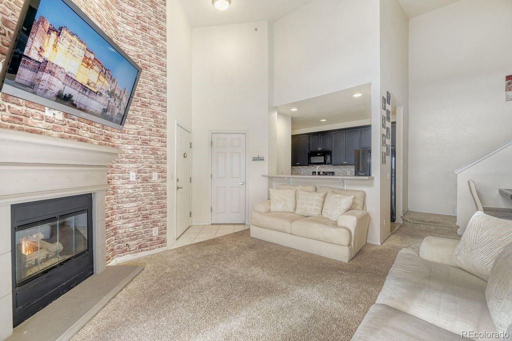 9481 E Mansfield Avenue 303, Aurora, CO 80014